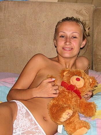 Hot Blonde Polish Girlfriend enjoys FUCK shooting - Photo 9