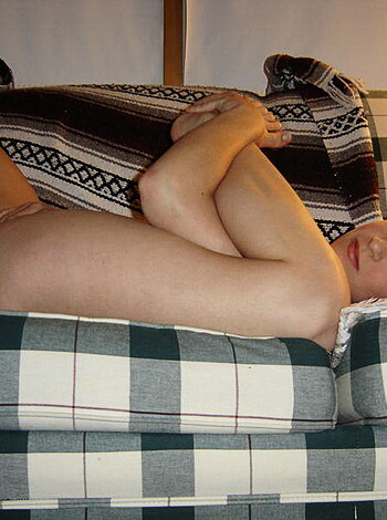 Redhead chick satisfied herself at home  - Photo 19