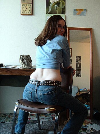 GOOD GIRL POSE  - Photo 17