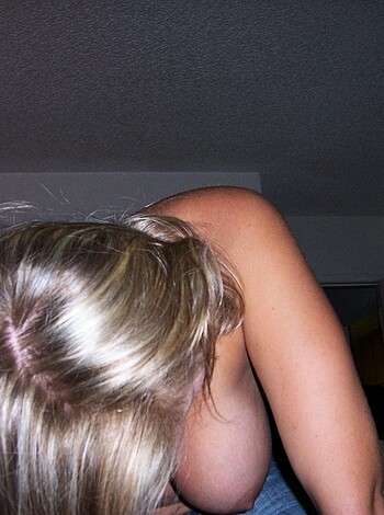 Tiana from california - Hot Brunette with big  - Photo 3