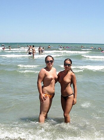 TEEN ON NUDIST BEACH SET - Young Teen Girl FKK  - Photo 8