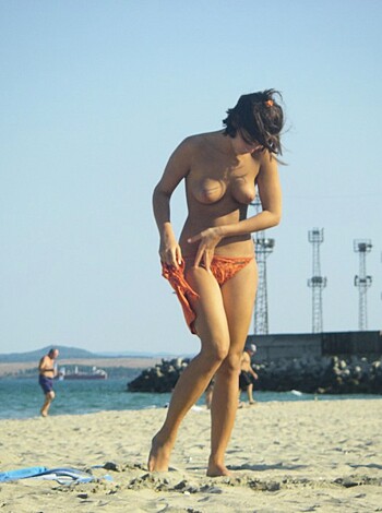 TEEN ON NUDIST BEACH SET - Young Teen Girl FKK  - Photo 35