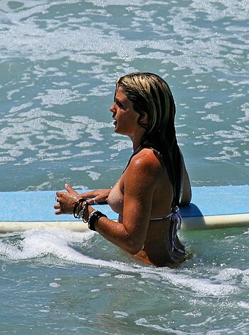 TEEN ON NUDIST BEACH SET -Young Teen Girl FKK  - Photo 19