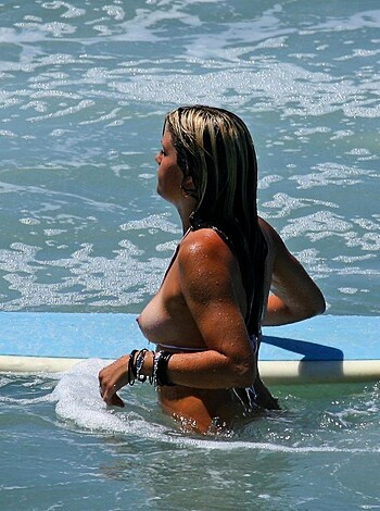 TEEN ON NUDIST BEACH SET -Young Teen Girl FKK  - Photo 20