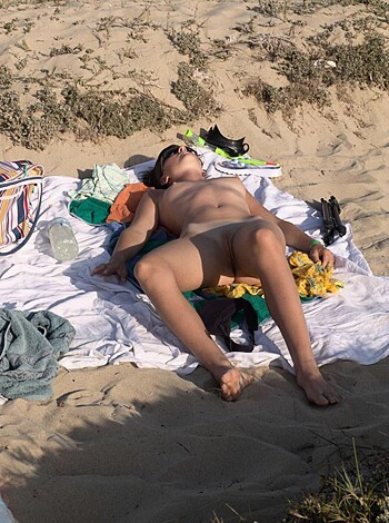 CUTE OUTDOOR NUDIST TEENS SET -Young Bech Girl FKK - Photo 24