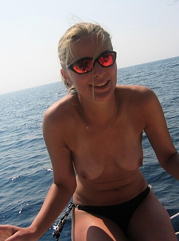 UTE TEENS ON NUDIST BEACH SET Young Teen Girl FKK - Photo 14