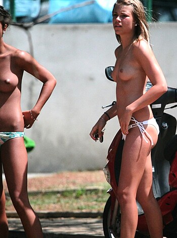 UTE TEENS ON NUDIST BEACH SET Young Teen Girl FKK - Photo 27