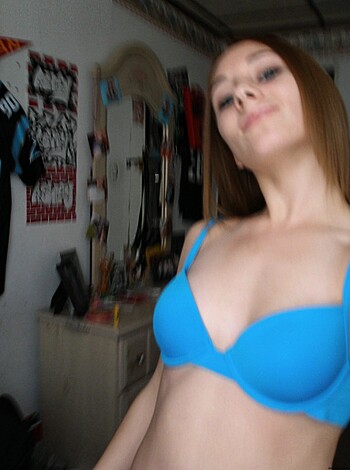 Real Nude Amateur College Girl Photo Series - Photo 4
