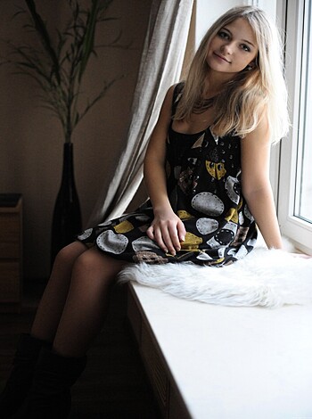 Nata - Window  - Photo 3