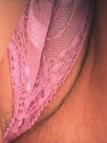 Upskirt for real voyeur 14 - Photo 4