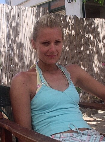 Perfect blond Milf  - Photo 8