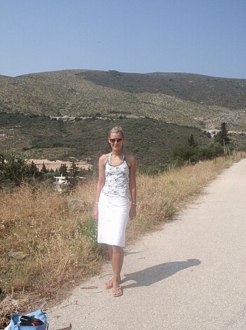 Perfect blond Milf  - Photo 18