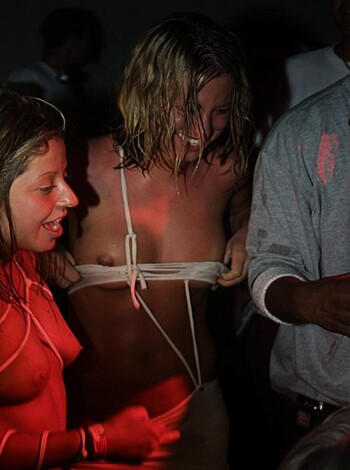 amateur sluts party Chapter 33  - Photo 8