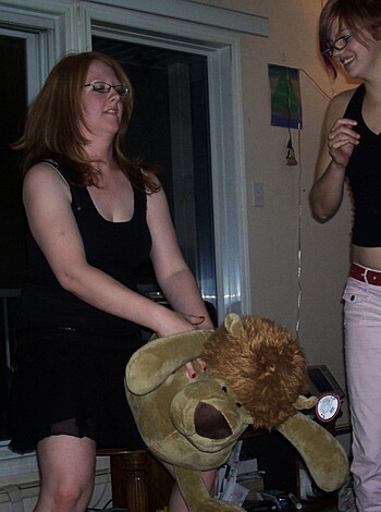 Tattooed chick at a private party  - Photo 6