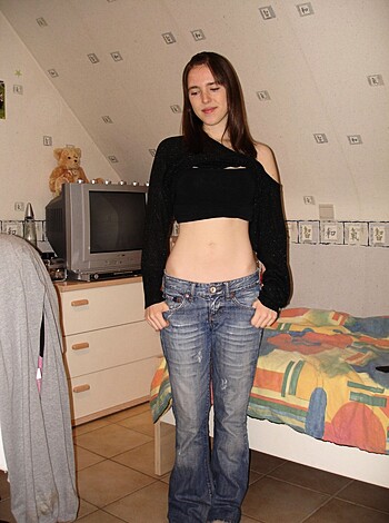 Young naked girlfriend - Photo 20