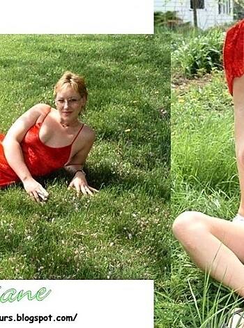 Clothed / Unclothed 07  - Photo 28