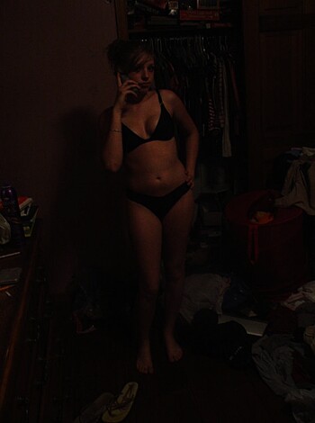 Lesbian amateur college girl 18yo  - Photo 6