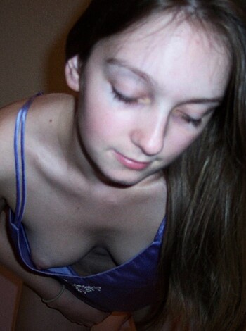 My friends daughter - Photo 16
