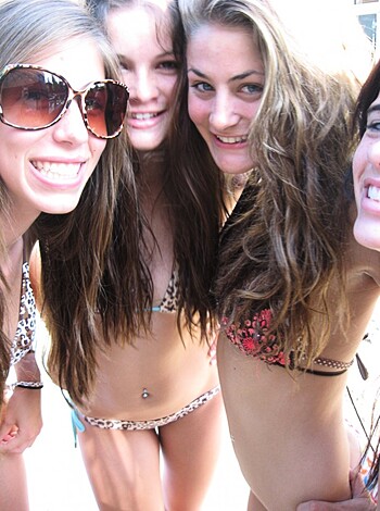 girlfriends party - Photo 7