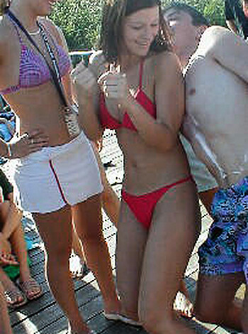 College Initiations: Wet Games. Part 4.  - Photo 28