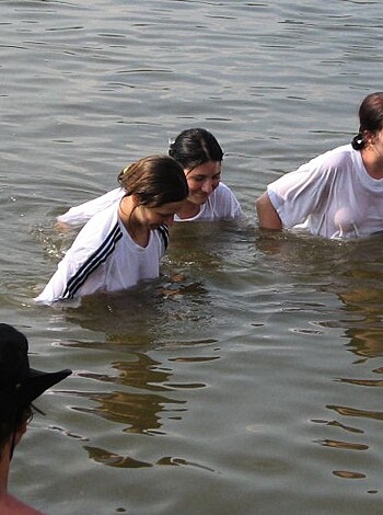 College Initiations: Wet Games. Part 4.  - Photo 35