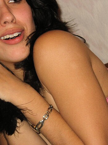 Amateurs: Strip Poker. Part 2.  - Photo 37