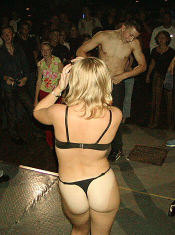 Amateurs: Stripping In The Nightclub. Part 3.  - Photo 28