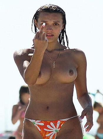 Amateurs: Topless Beach Chicks. Part 1.  - Photo 20
