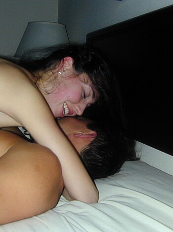 Gina\\\'s MMF threesome  - Photo 3