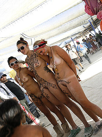 Fucking three hot bitches standing naked side by side on camera.
