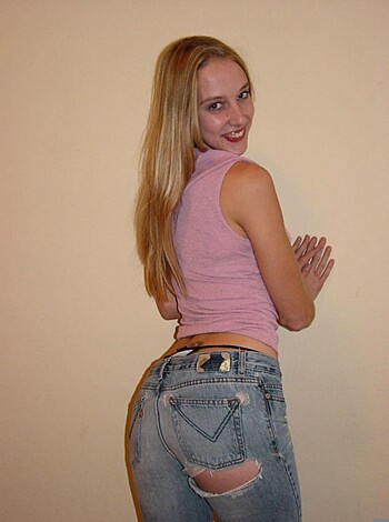 Jessie a Skinny tight Blonde Girl  - Photo 9