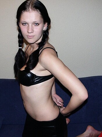 Nice ex girl Chantal on sofa - Photo 23