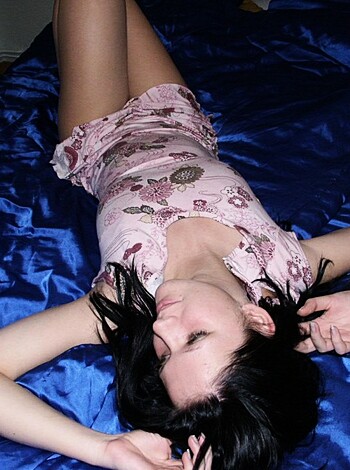 Nice ex girl Chantal on blue bed  - Photo 51