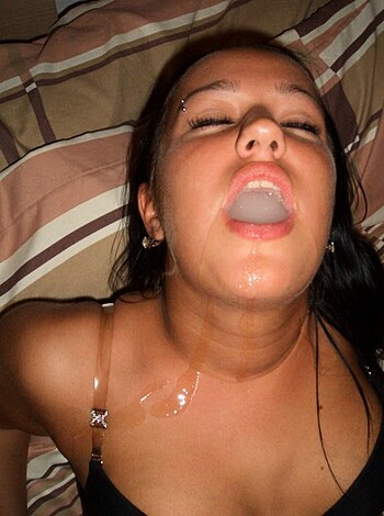 She love to swallow - Photo 4