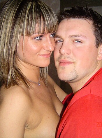 Nasty Girlfriend Showing Herself Naked - Photo 8