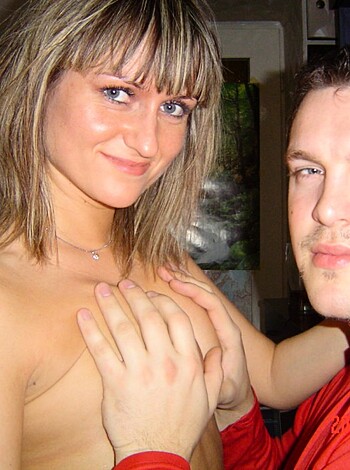 Nasty Girlfriend Showing Herself Naked - Photo 13