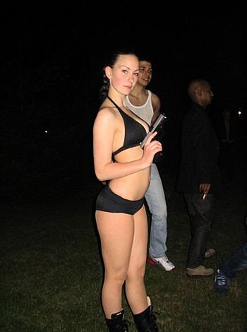 Drunk Chicks Getting Naked - Photo 37