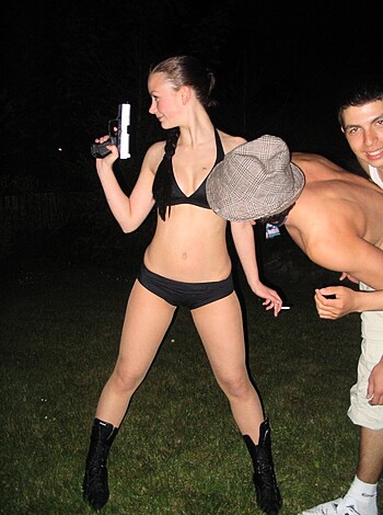 Drunk Chicks Getting Naked - Photo 38
