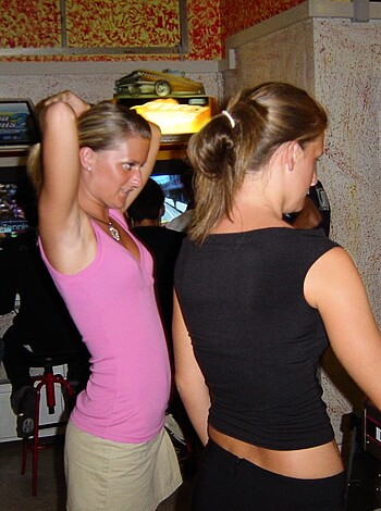 Hot Twin Sisters vacation trip (NN)  - Photo 19