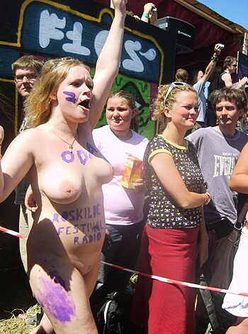 Roskilde naked run 2006  - Photo 10