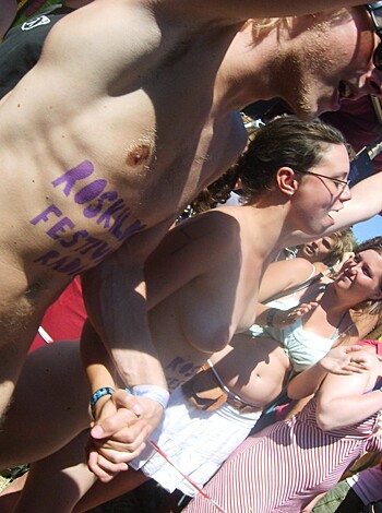 Roskilde naked run 2006  - Photo 14