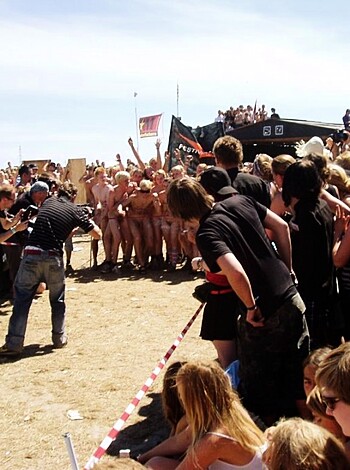 Roskilde naked run 2006  - Photo 23