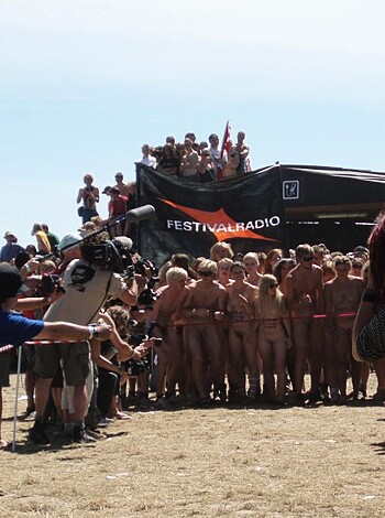 Roskilde naked run 2006  - Photo 25