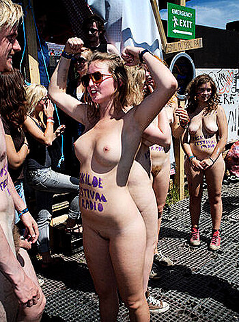 Roskilde naked run 2006  - Photo 27