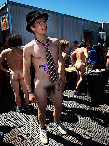 Roskilde naked run 2006  - Photo 45