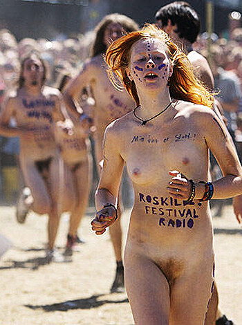 Roskilde naked run 2006  - Photo 50