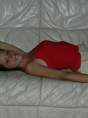 Really 18+ girl with small tits - Photo 22