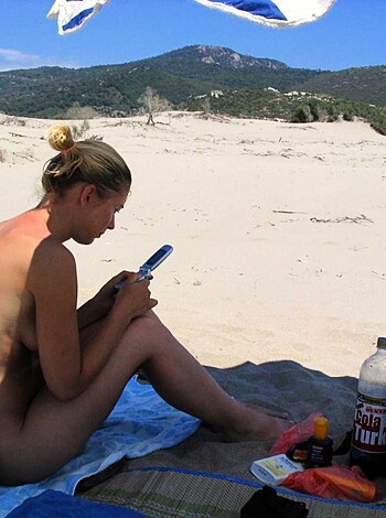 German girl and her Turkish holiday ( Nudist pics  - Photo 5