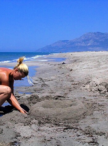 German girl and her Turkish holiday ( Nudist pics  - Photo 15