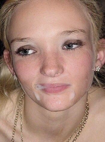 Amateur Blowjob and Facial 1 - Photo 17